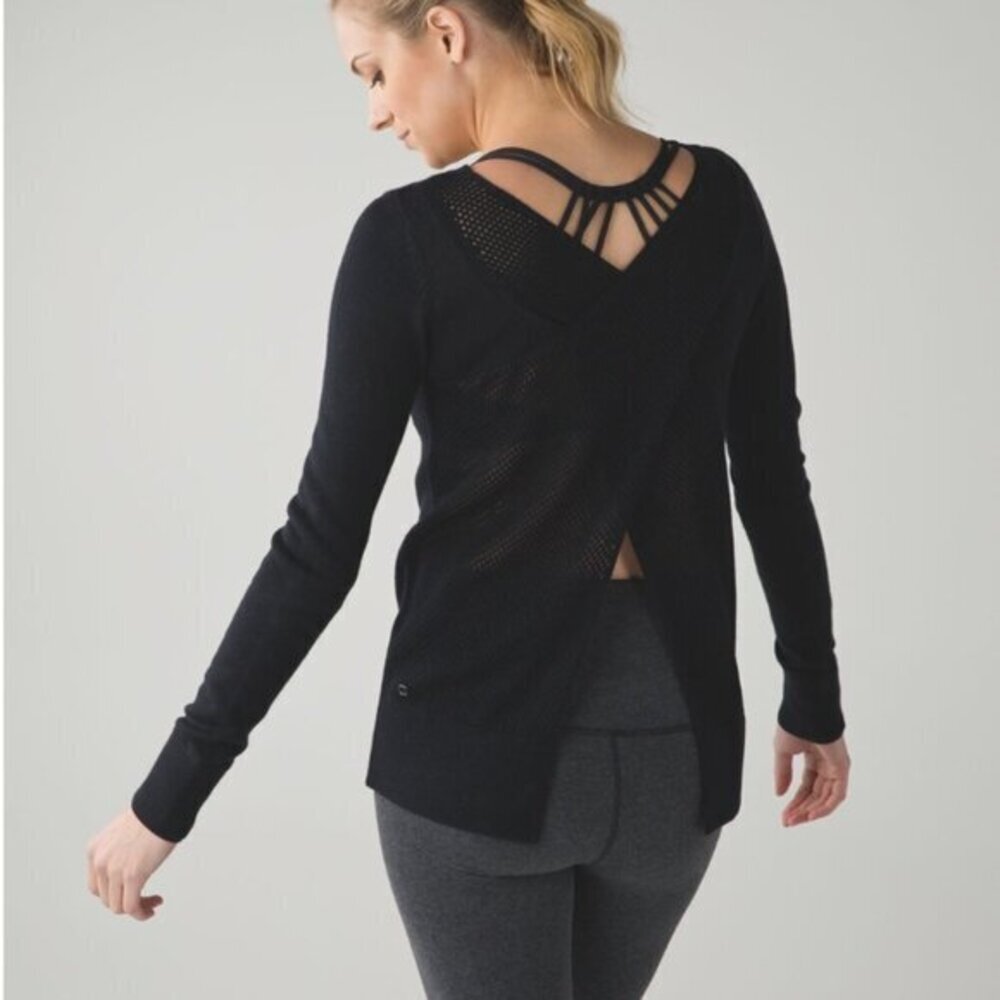 Lululemon Sunset Savasana Pullover II in Black Open Knit Criss Cross Back Small